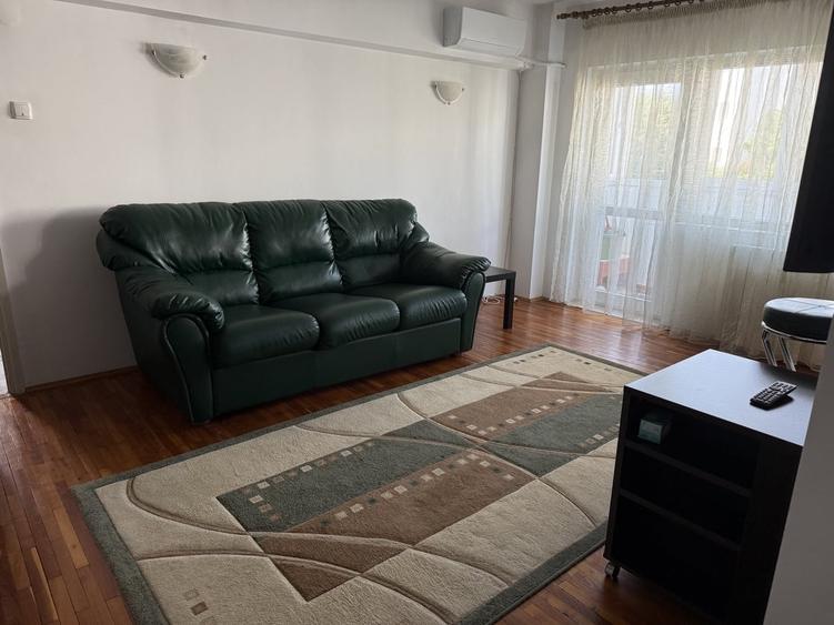 Apartament semidecomandat în Herăstrău