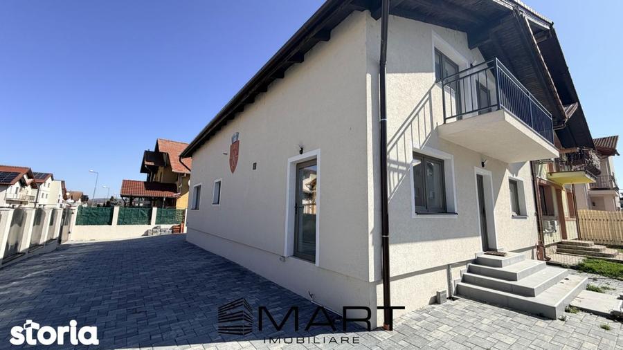 Casă cu 5 camere cu Teren 300 Mp în Tineretului