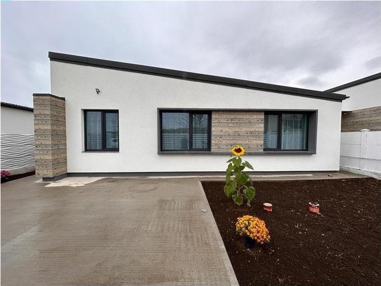 Casă individuală cu 4 camere cu Teren 306 Mp în Găgeni