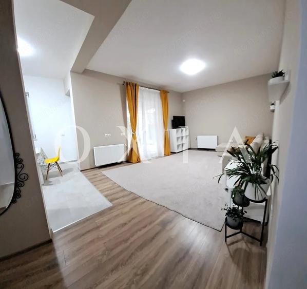 Casă cu Teren 350 Mp în Dumbrăvița