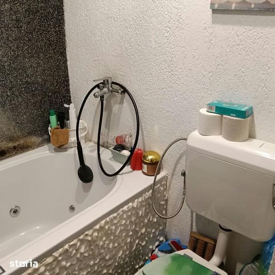 Garsonieră, mobilată în Titan
