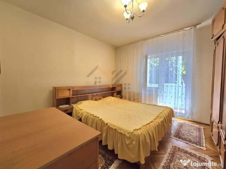 Apartament cu 3 camere decomandat în Decebal