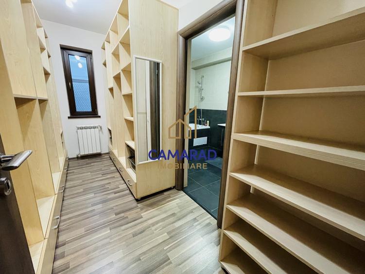 Casă individuală cu 4 camere cu Garaj în Berceni