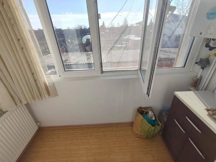 Apartament cu 2 camere decomandat în Valea Călugărească