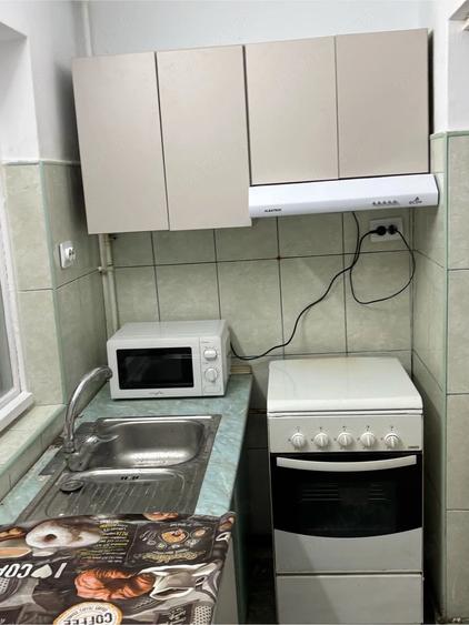 Apartament cu 2 camere decomandat în Republicii
