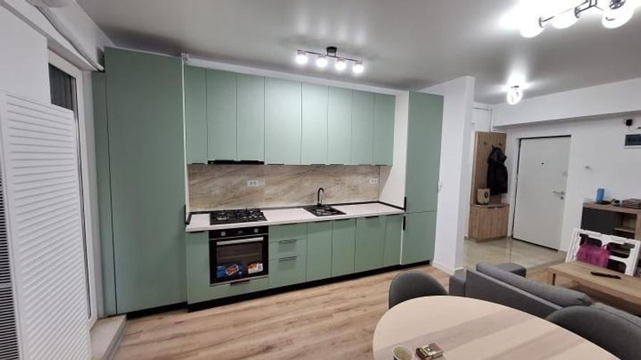 Apartament cu 2 camere decomandat, mobilat în Parcul Carol