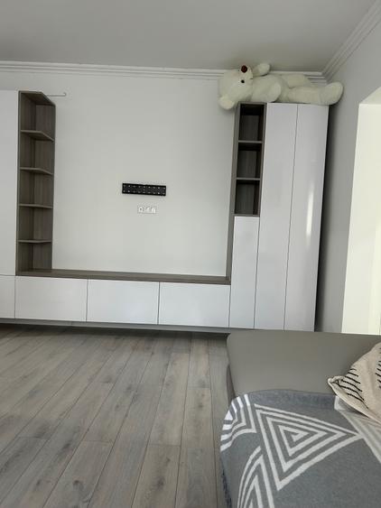 Apartament cu 2 camere semidecomandat în Timpuri Noi