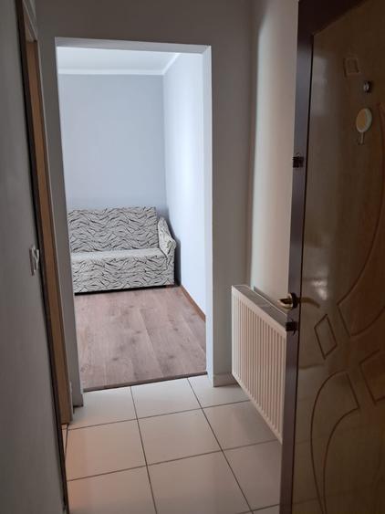 Apartament cu 2 camere semidecomandat în Lița
