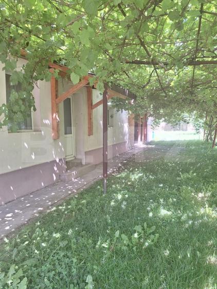 Casă individuală cu 4 camere cu Canalizare în Râșnov