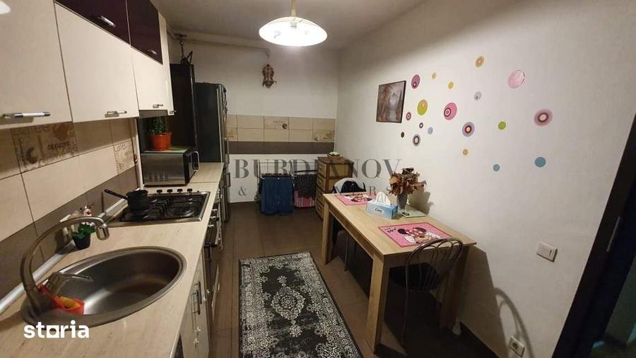 Apartament cu 2 camere - 62mpu - Parter - Loc de parcare - 1 Decembrie - 4