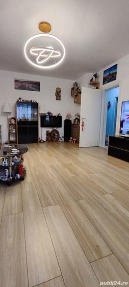 Apartament cu 2 camere decomandat în Drumul Taberei