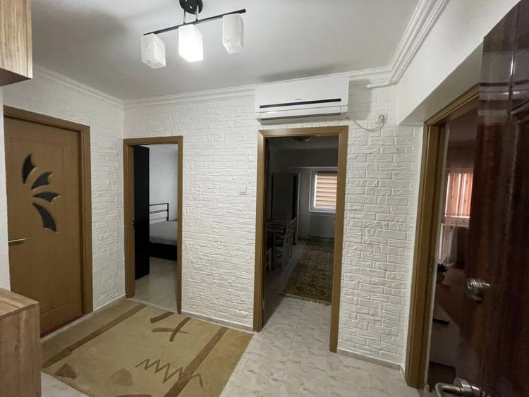 Apartament cu 2 camere decomandat, mobilat în Ultracentral