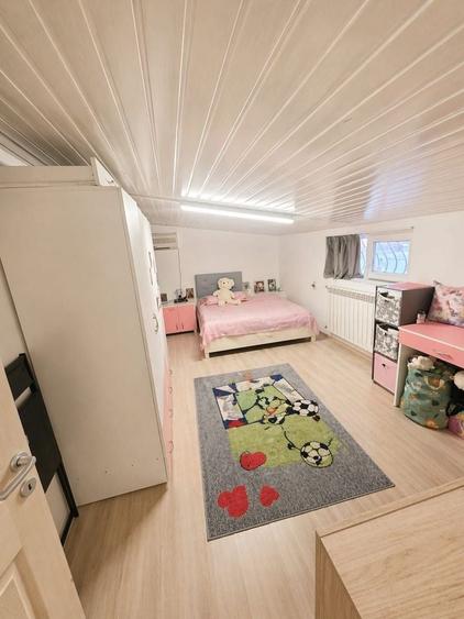 Apartament cu 4 camere decomandat, mobilat în Plantelor