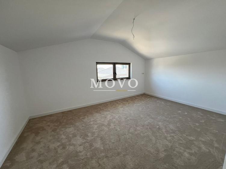 Casă individuală cu 5 camere cu Teren 460 Mp în Giroc