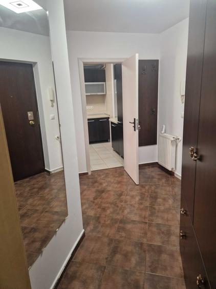 Apartament decomandat în Central
