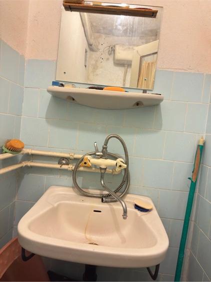 Garsonieră semidecomandată în Vest