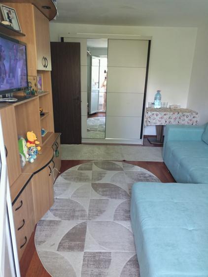 Apartament cu 2 camere decomandat în Pantelimon