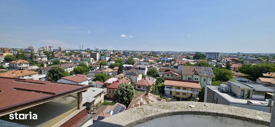 Apartament cu 4 camere decomandat în Ultracentral