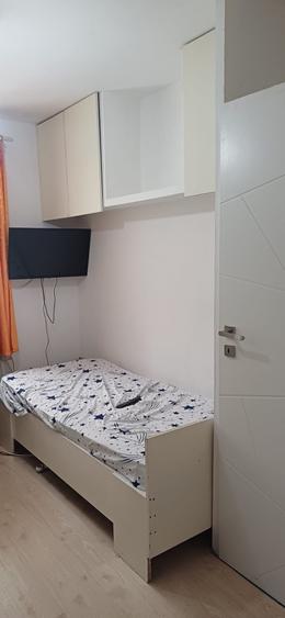 Garsonieră decomandată în Exterior Vest