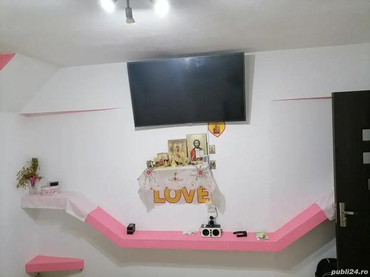 Apartament cu 3 camere decomandat în Chitila