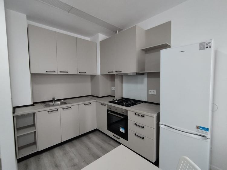 Apartament cu 2 camere decomandat în Boreal