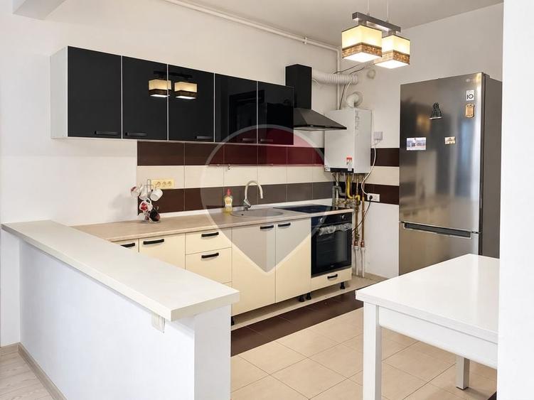 Apartament cu 2 camere semidecomandat în Fundeni