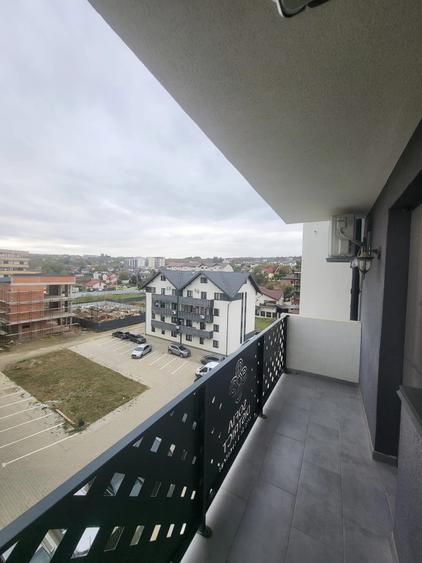 Apartament cu 2 camere decomandat în Vișani