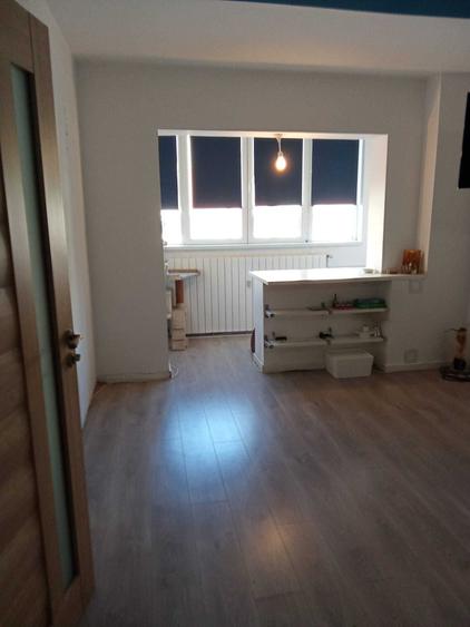 Apartament cu 2 camere decomandat în Colentina