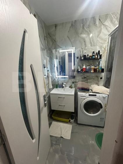 Garsonieră decomandată, mobilată în Micro 12