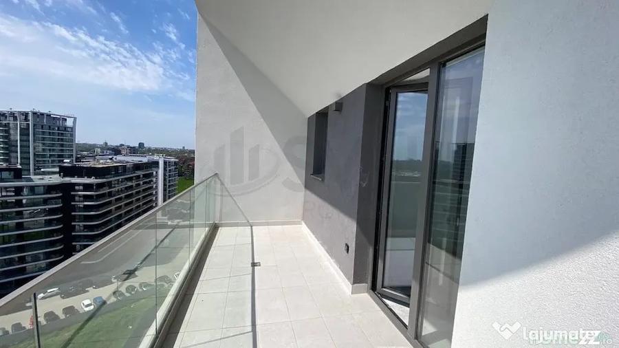 Apartament cu 3 camere decomandat în Barbu Văcărescu