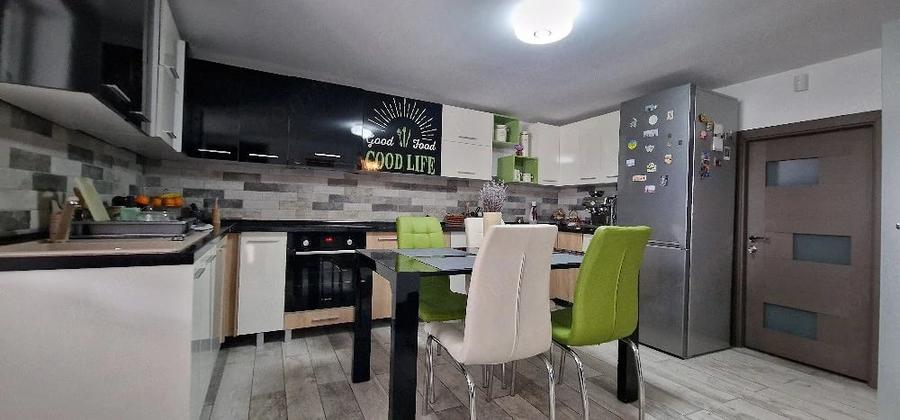 Casă cu Teren 1457 Mp în Rudna