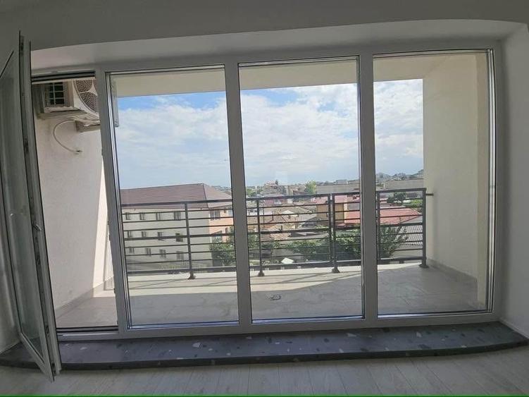 Apartament cu 2 camere semidecomandat în Dacia