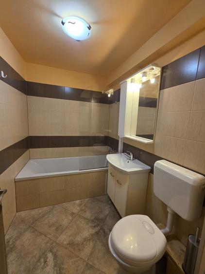 Apartament cu 2 camere decomandat în Luncă
