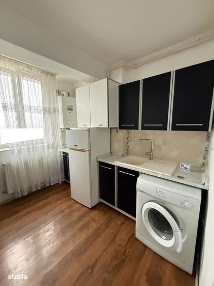 Apartament cu 2 camere semidecomandat, mobilat în George Enescu