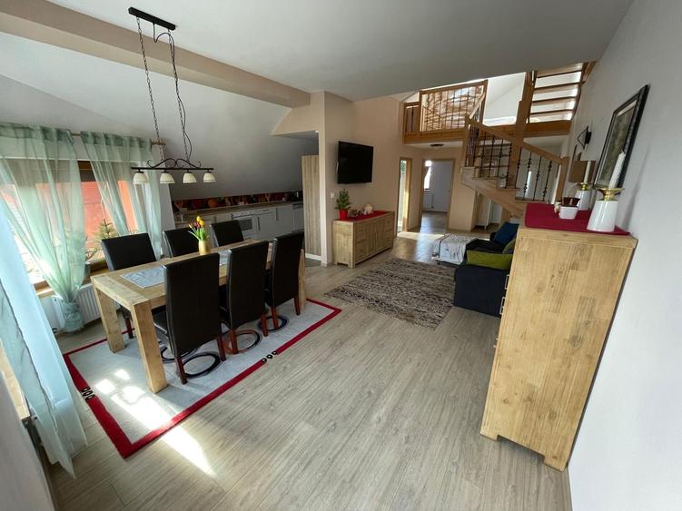 Apartament cu 3 camere, mobilat în Moșnița Nouă