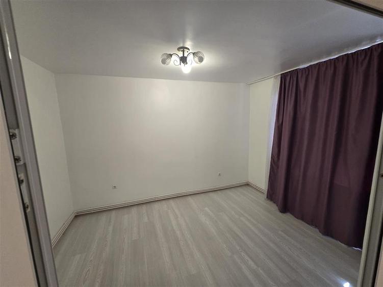 Apartament cu 2 camere decomandat, mobilat în Apollo