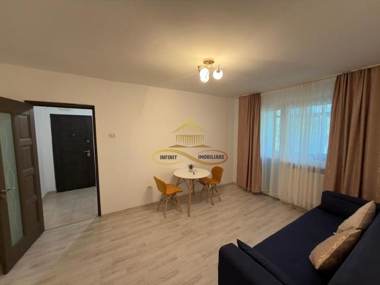 Apartament cu 2 camere semidecomandat în Milcov