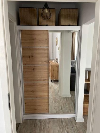 Apartament cu 2 camere semidecomandat în Central