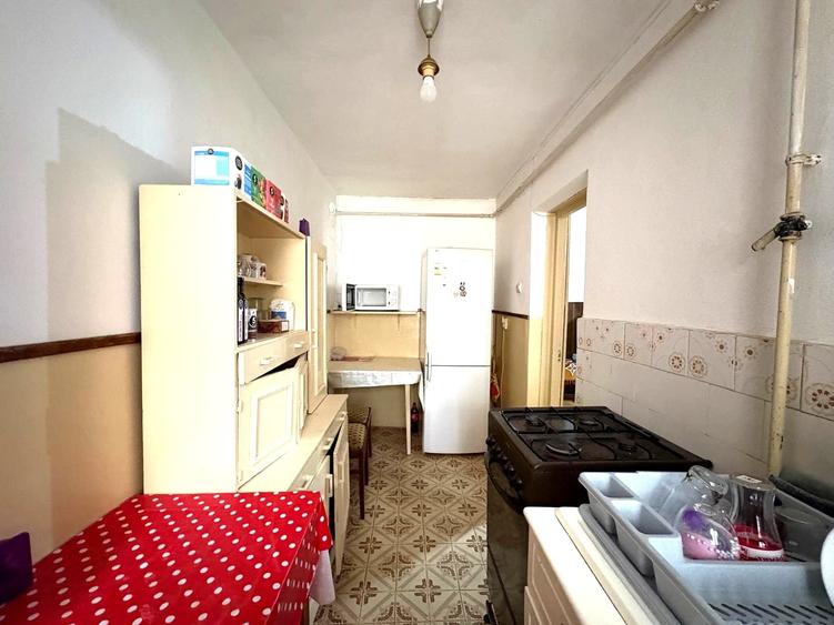 Apartament cu 2 camere decomandat în Ultracentral