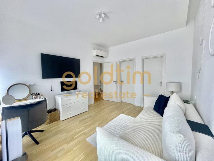 Apartament cu 4 camere decomandat în Aviației