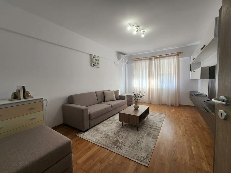 Apartament cu 2 camere decomandat, mobilat în Tătărași