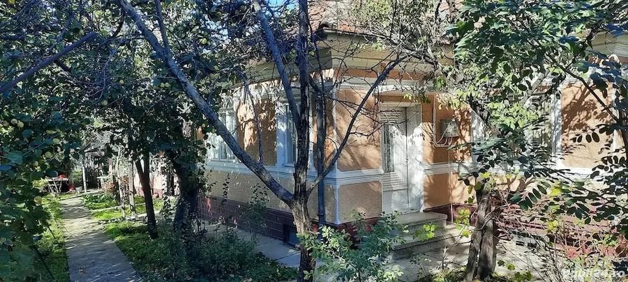 Casă cu 3 camere cu Teren 500 Mp în Poșta Câlnău