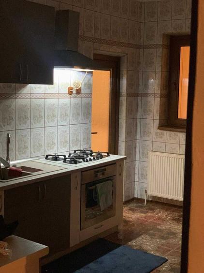 Casă cu 3 camere cu Teren 600 Mp în Românești