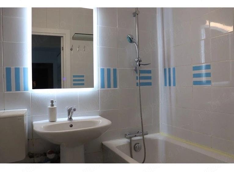 Apartament cu 3 camere semidecomandat, mobilat în Drumul Taberei