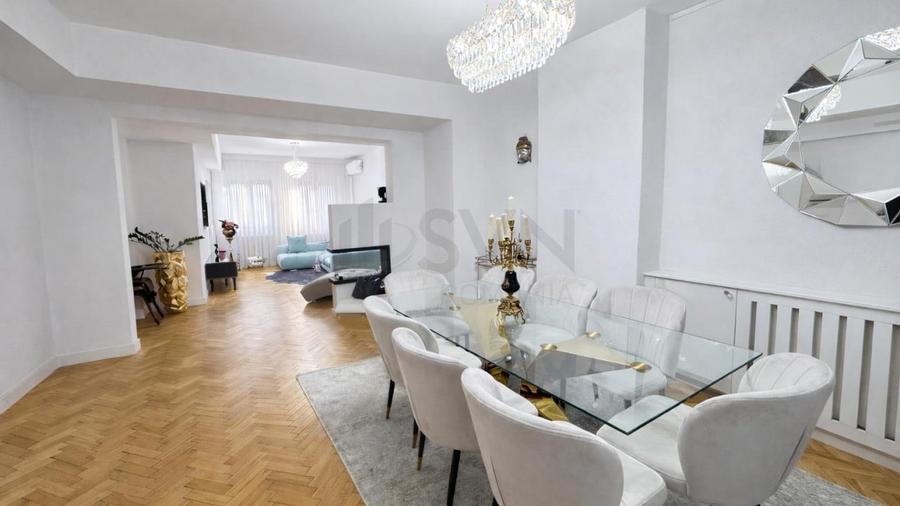 Apartament cu 4 camere semidecomandat, mobilat în Capitale