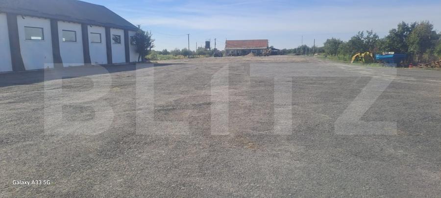 Spațiu comercial, de 370 mp, în Sud