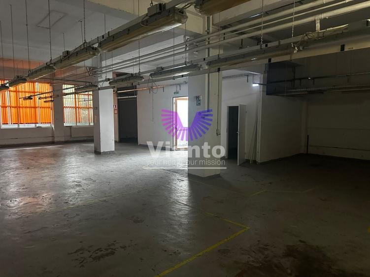 Birou, de 385 mp, în Central