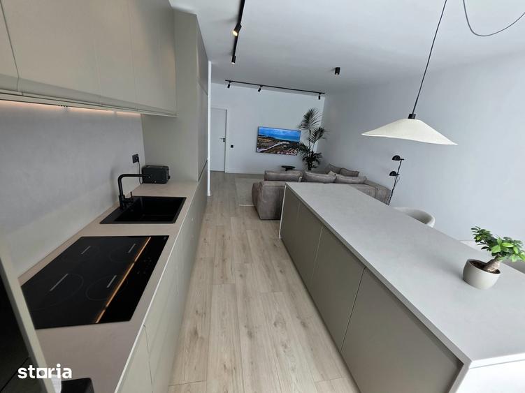 Apartament cu 3 camere, mobilat în Central