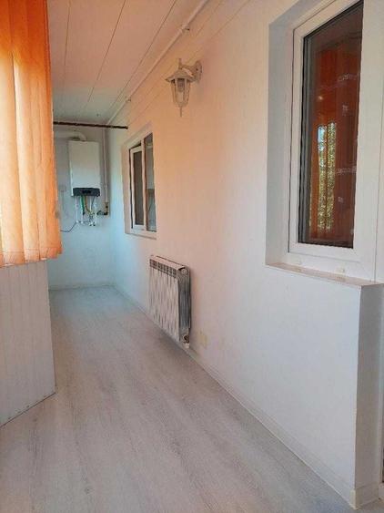 Apartament cu 2 camere decomandat în Km 4