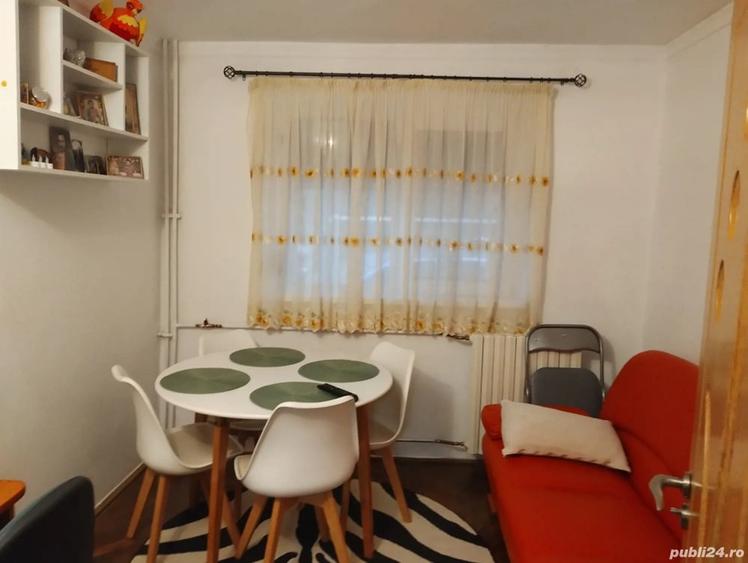 Apartament cu 3 camere decomandat în Autogară